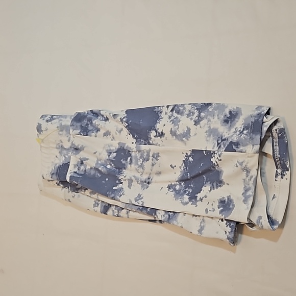 TRIXXI Women's Small Tie Dye shorts bermudas Elastic waistine White Blue - Picture 14 of 17